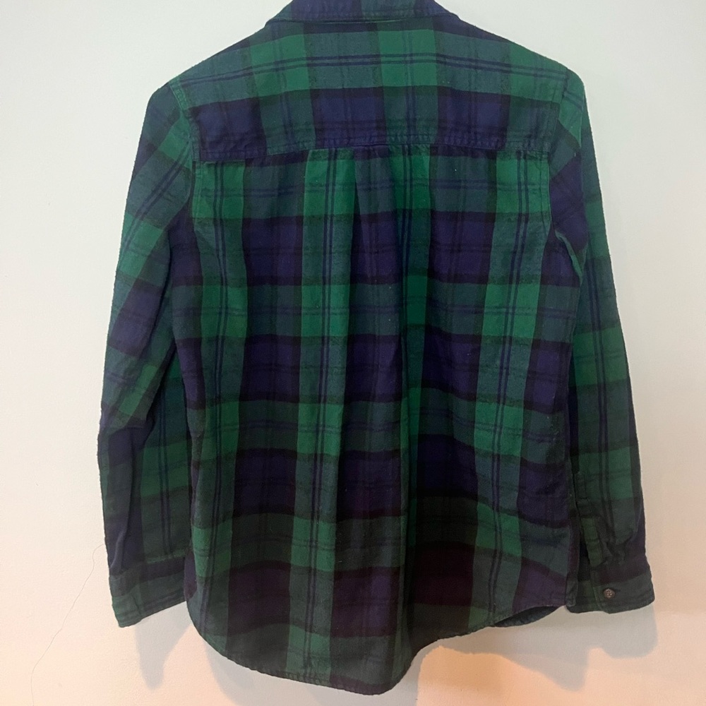 Old Navy Flannel The Classic Shirt - Picture 2 of 3